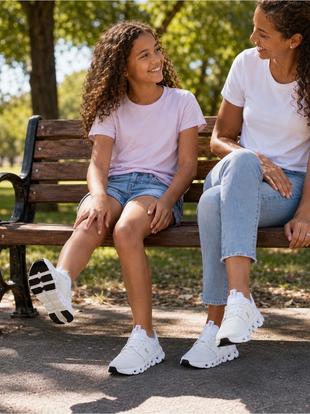 On Cloudswift Youth Sneakers -Size 3.5 -All White Unisex Kids Running Shoes- NWT